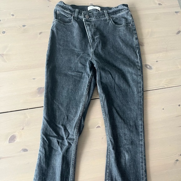 Abercrombie jeans! 90s style - Picture 2 of 2